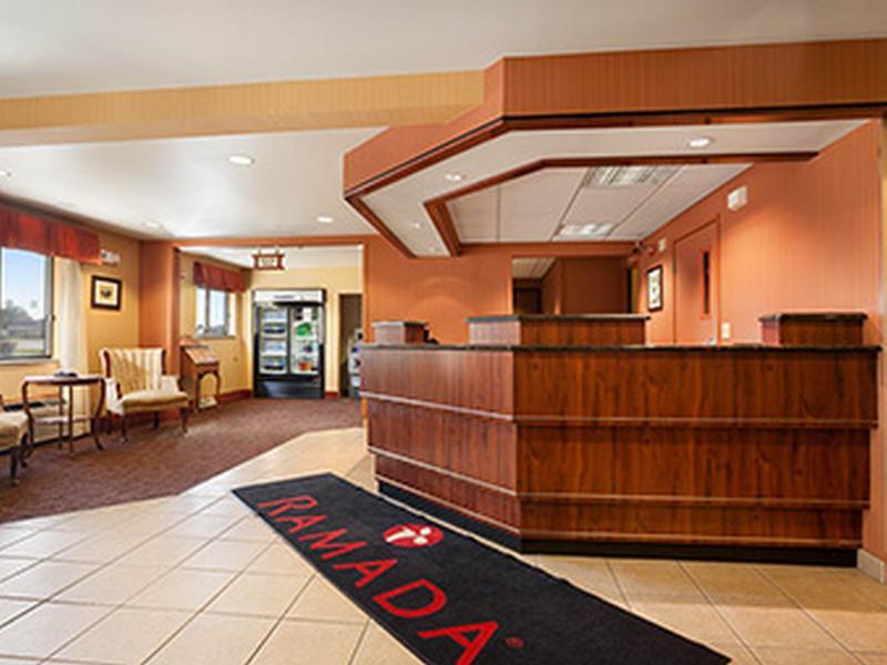 Ramada By Wyndham Wisconsin Dells I-90 Hotel Luaran gambar