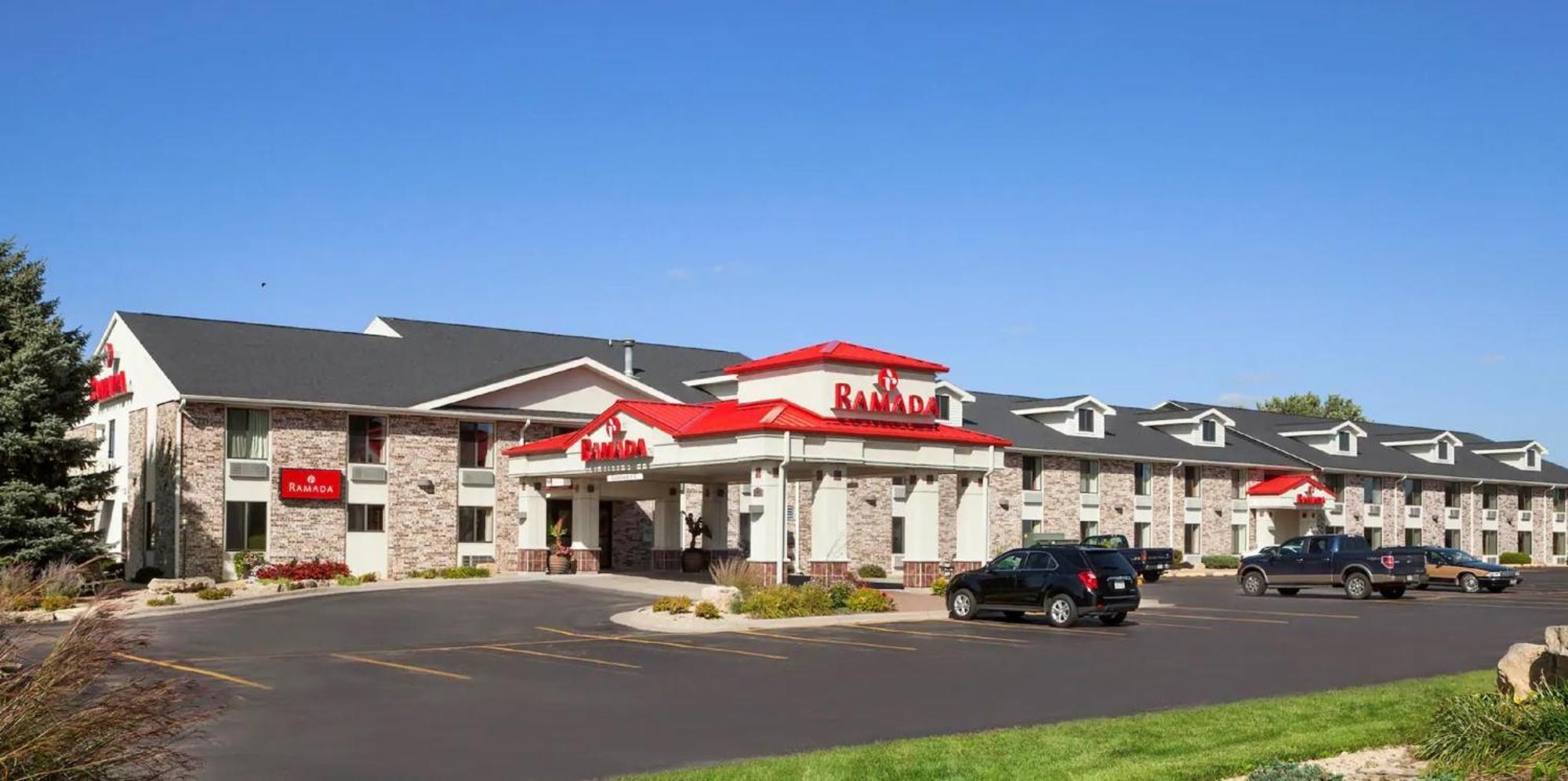 Ramada By Wyndham Wisconsin Dells I-90 Hotel Luaran gambar