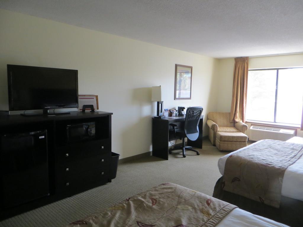 Ramada By Wyndham Wisconsin Dells I-90 Hotel Luaran gambar