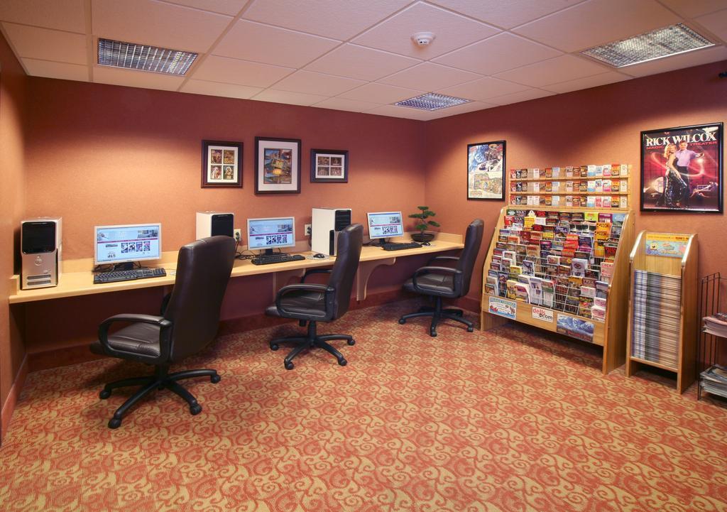 Ramada By Wyndham Wisconsin Dells I-90 Hotel Kemudahan gambar